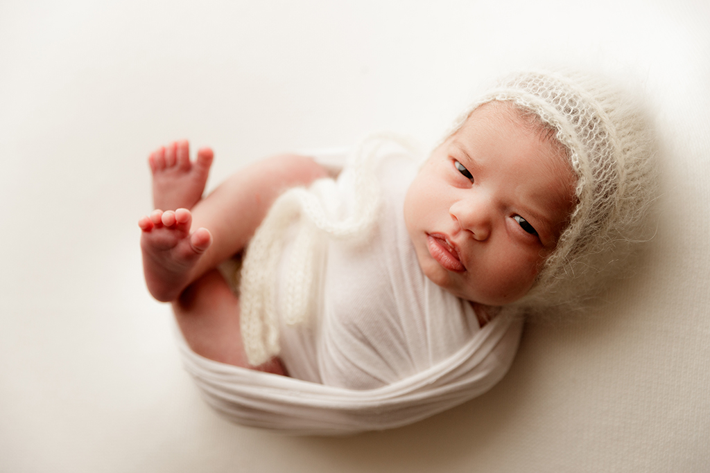 baby girl at newborn session, Burke Virginia