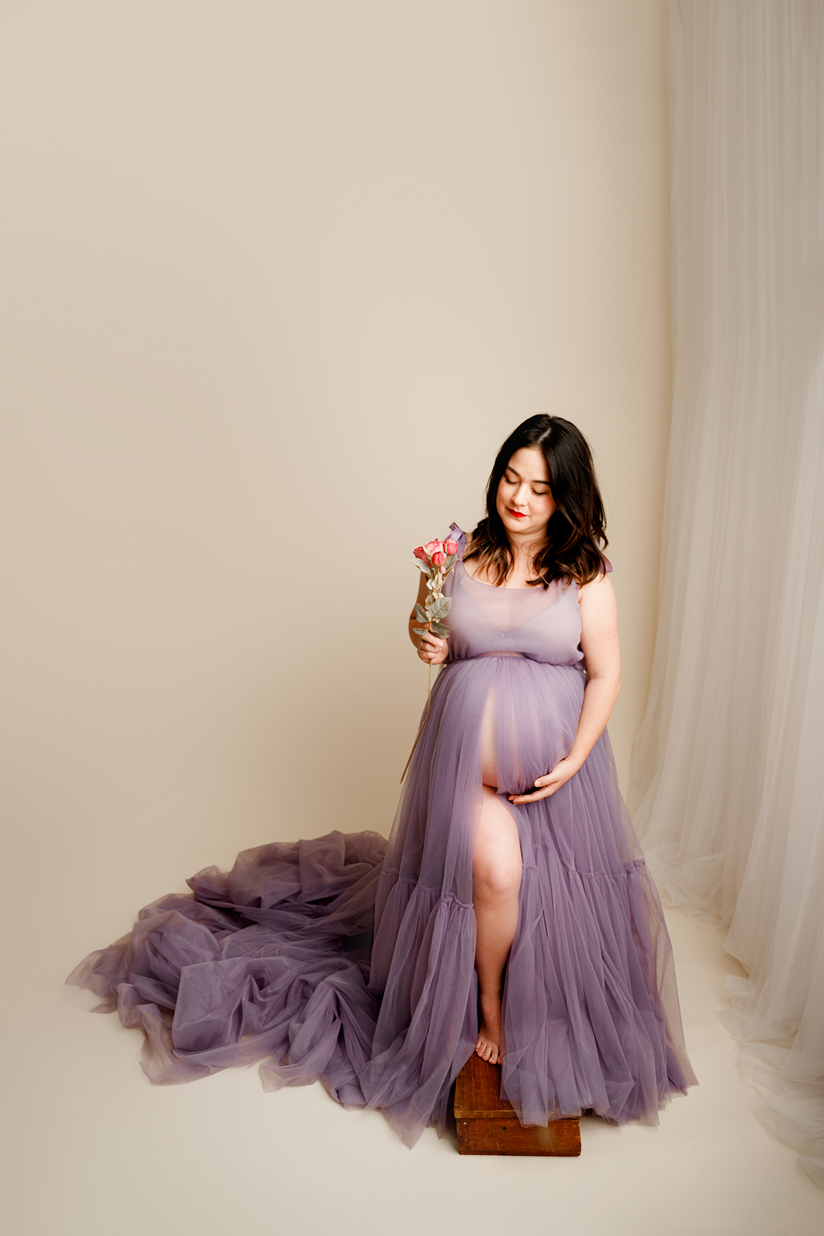 lavender maternity gown, photo studio in Northern Virginia