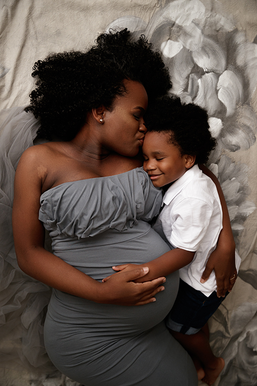 maternity and family photographer Northern Virginia