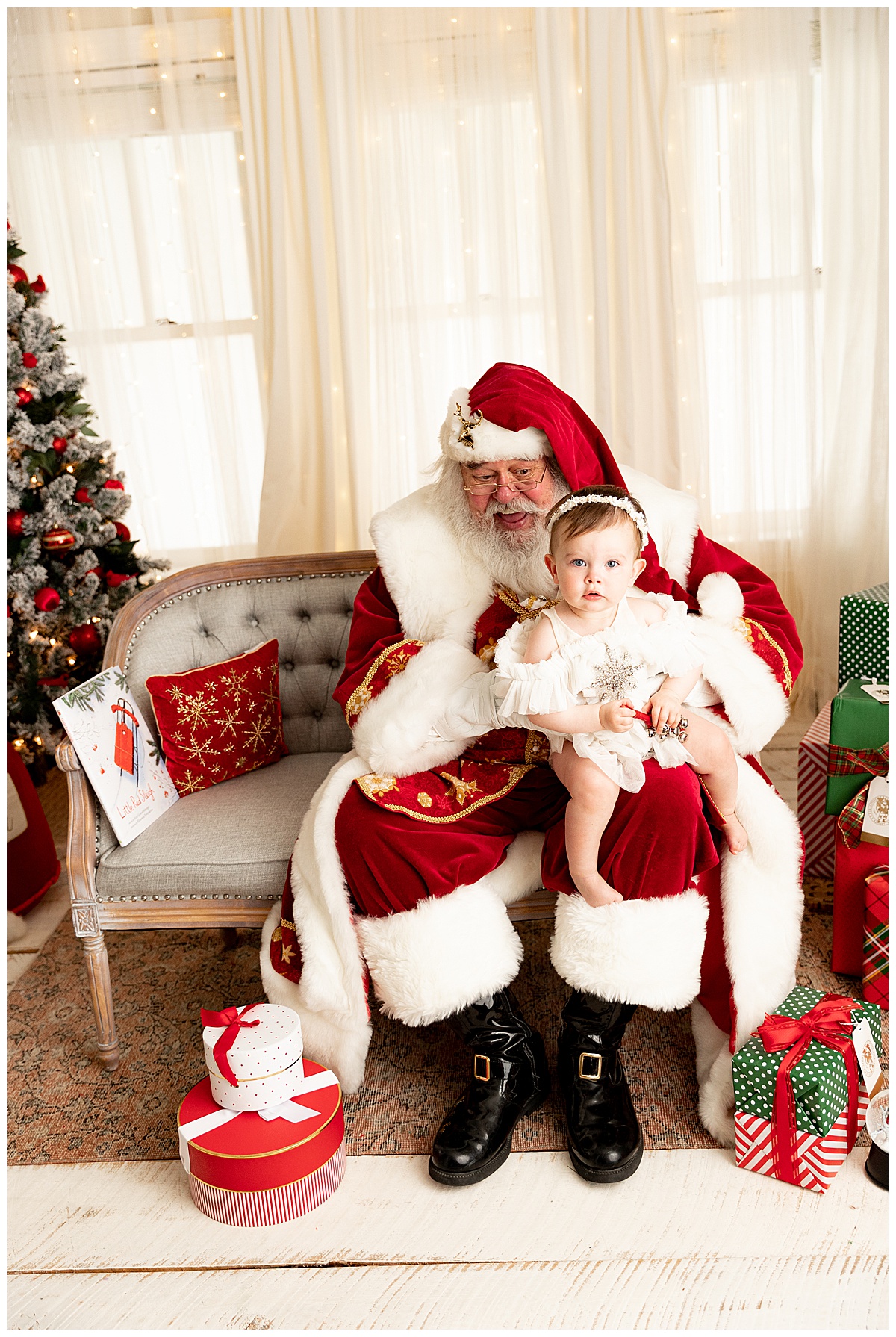 Little one with Santa during Santa & Tree Farm Holiday Session