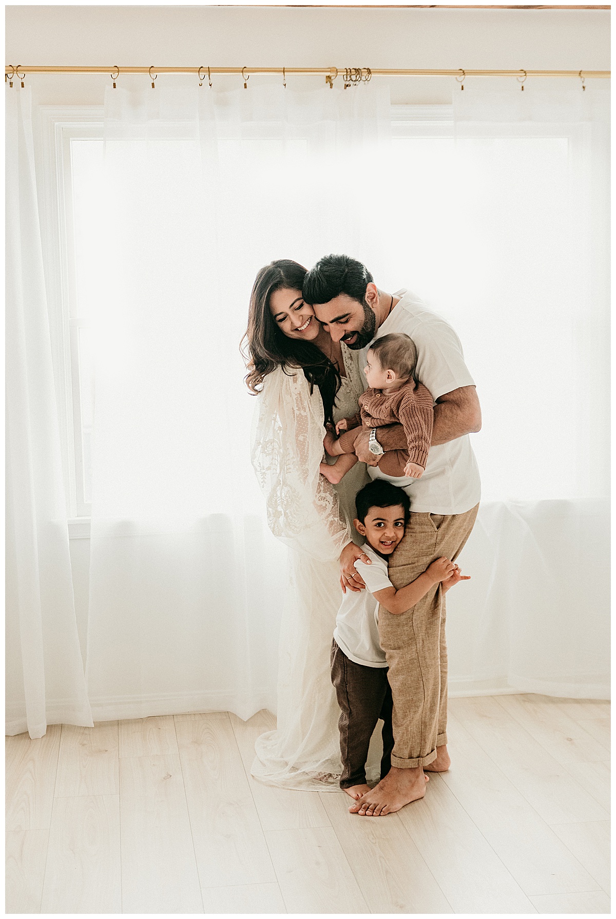 Family smiles big together for Virginia Family Photographer