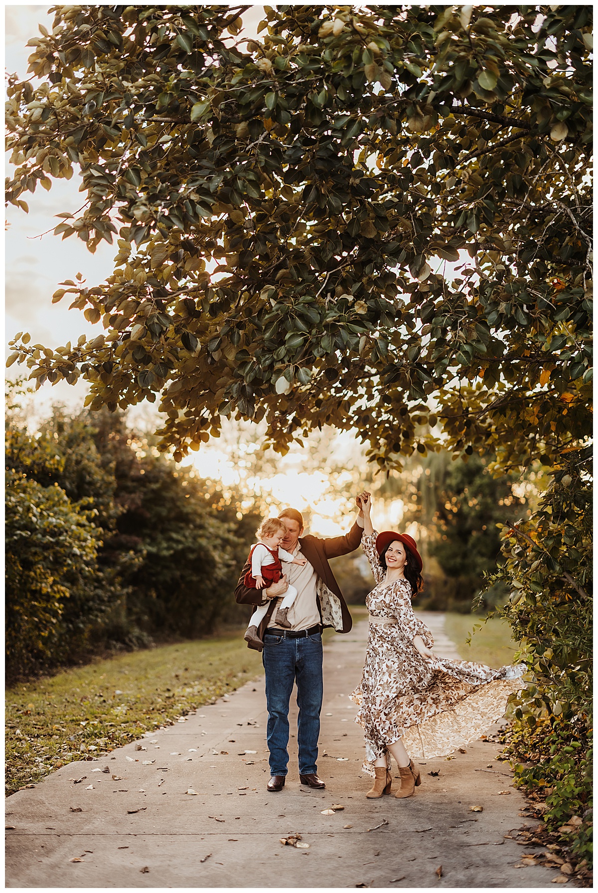 Dad and mom walk down the path together for Virginia Family Photographer